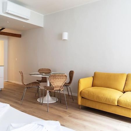 Youhosty - Ticinese Suite 1 Milan Exterior photo
