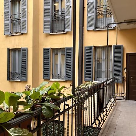 Youhosty - Ticinese Suite 1 Milan Exterior photo