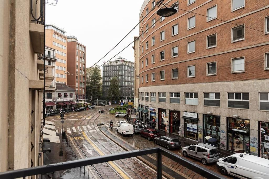 Youhosty - Ticinese Suite 1 Milan Exterior photo